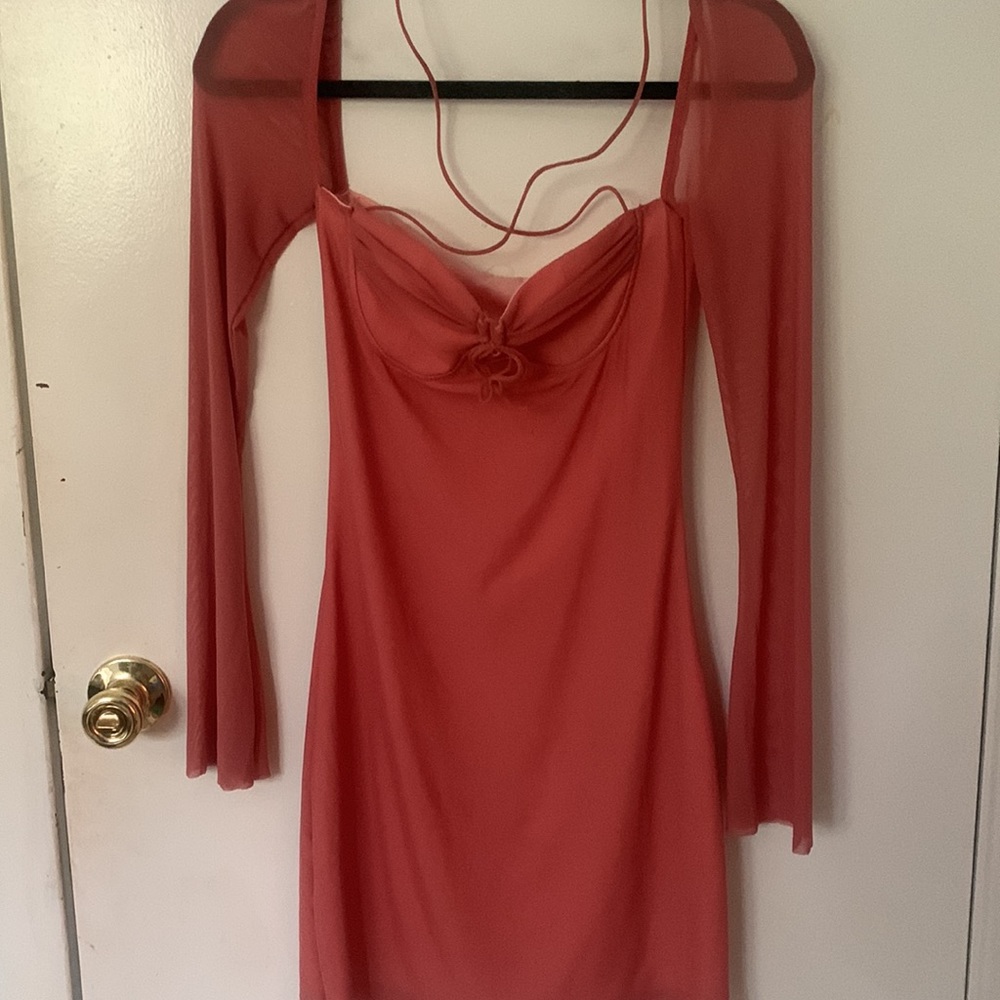 STUNNING PINK DRESS - Picture 2 of 3